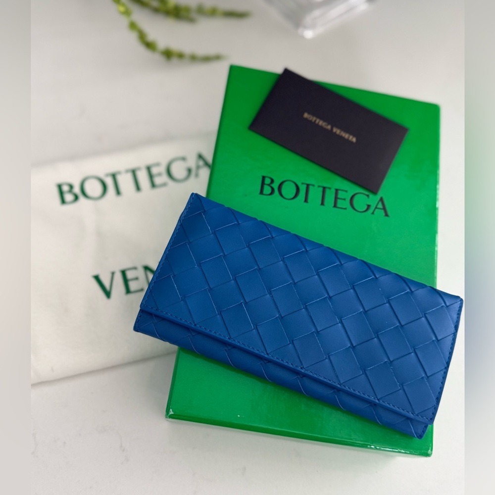 Bottega Veneta Nappa Intrecciato Continental Flap Wallet Bluette NWT - Picture 3 of 11
